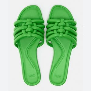 ZARA LIMITED EDITION FLAT MULTI-STRAP SANDALS